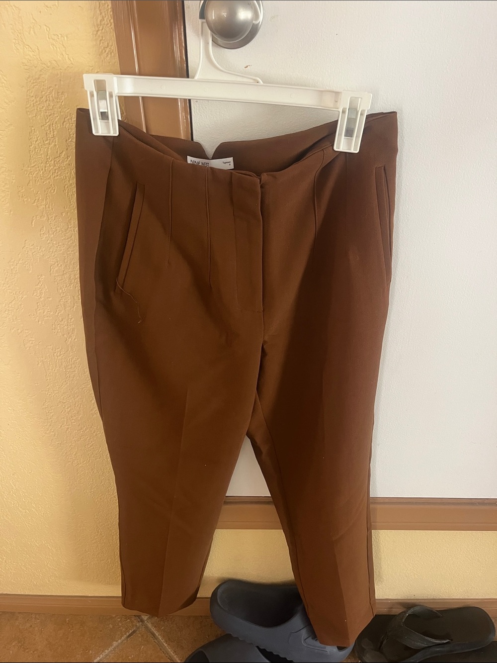 Nine West Chocolate Brown High-Waist Cropped Trousers